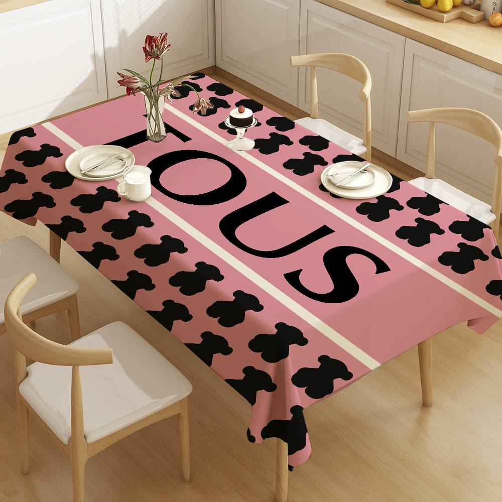 Home Textiles Today News - Nappe rectangulaire en forme d'ours T-TOUSes,