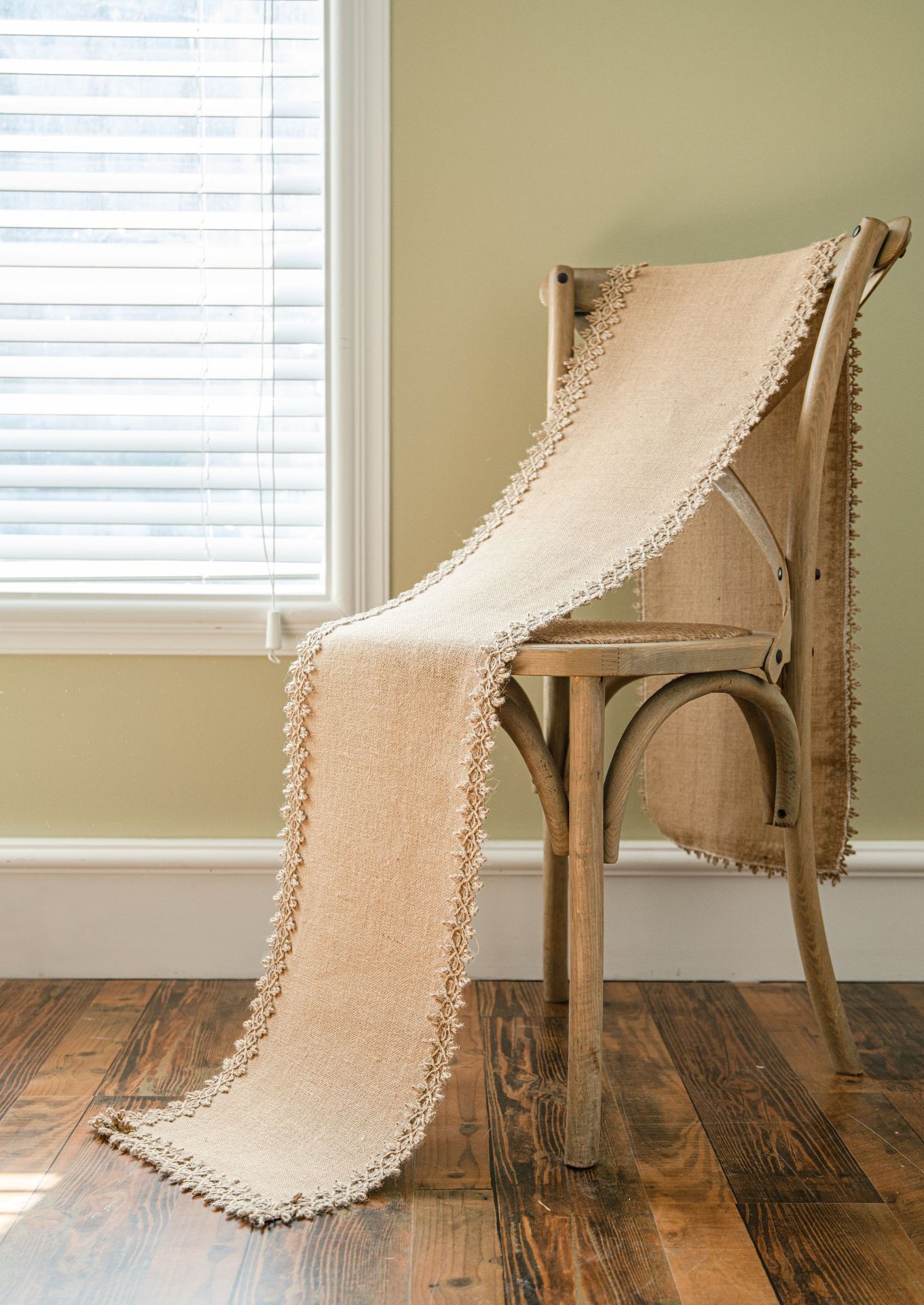 Chemin de table en lin de jute - Home Textiles Today News avis et prix